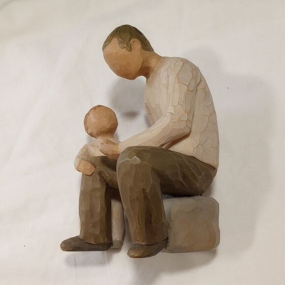 Grandfather Willow Tree Sculpture - Picture 3 of 5